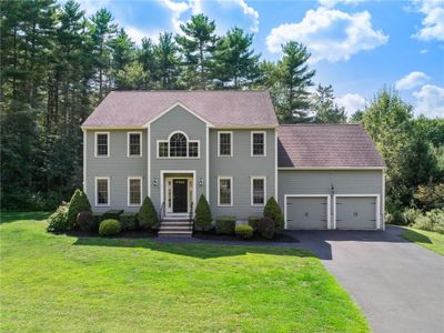 5 Willow Place, House other with 4 bedrooms, 2 bathrooms and 9 parking in Norfolk MA | Image 1