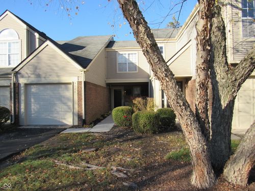 122-9524 Aberdare Drive, Indianapolis, IN, 46250 | Card Image