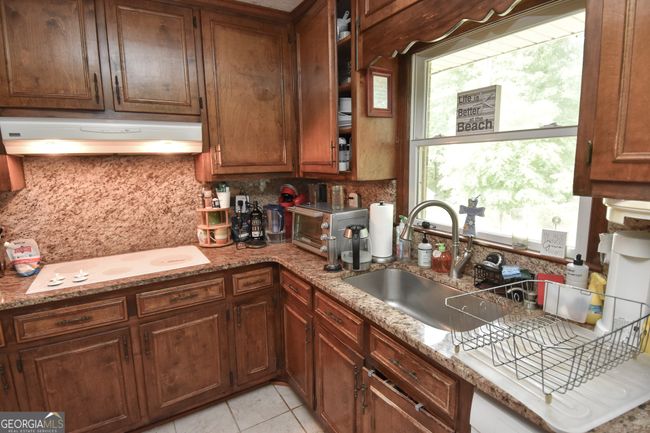105 Jewel Dr, House other with 4 bedrooms, 2 bathrooms and null parking in Griffin GA | Image 9