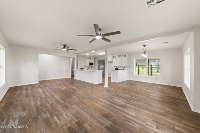 Dining/Living | Image 19