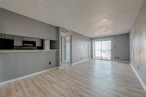 apt-311-2830 S Bartell Dr, Houston, TX, 77054-1475 | Card Image