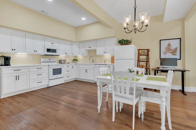 4122 Highway 49 W, House other with 5 bedrooms, 4 bathrooms and 2 parking in Vanleer TN | Image 37