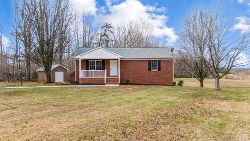 2365 Police Tower Rd, Appomattox, VA, 24522-8508 | Card Image