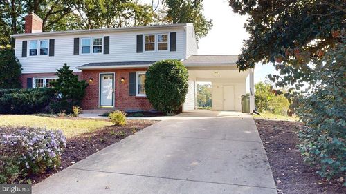 8352 Orange Ct, ALEXANDRIA, VA, 22309-2167 | Card Image