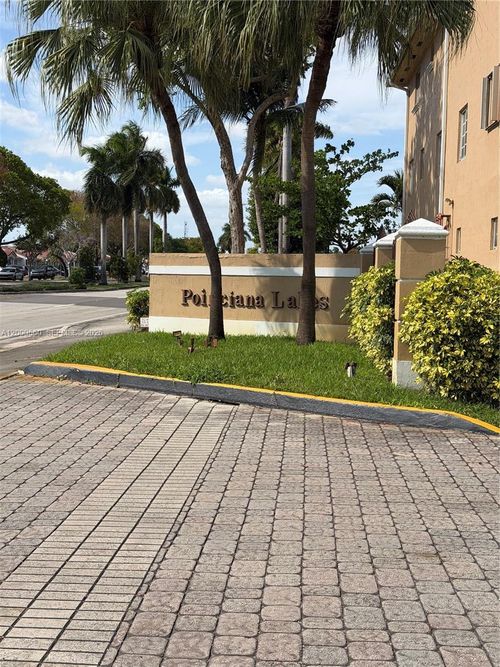 108-17455 Nw 75th Pl, Hialeah, FL, 33015 | Card Image