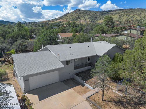 3048 N Chichicoi Ln, Prescott, AZ, 86305-6911 | Card Image