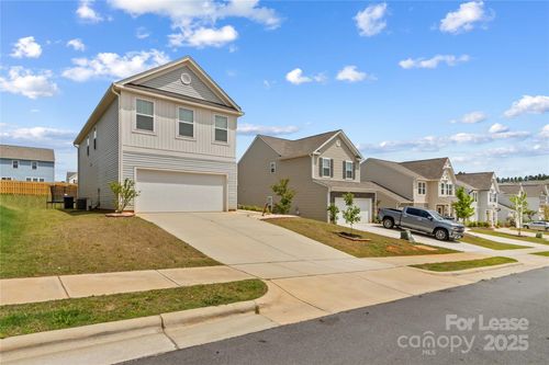125 Mooring Dr, Statesville, NC, 28677-8474 | Card Image