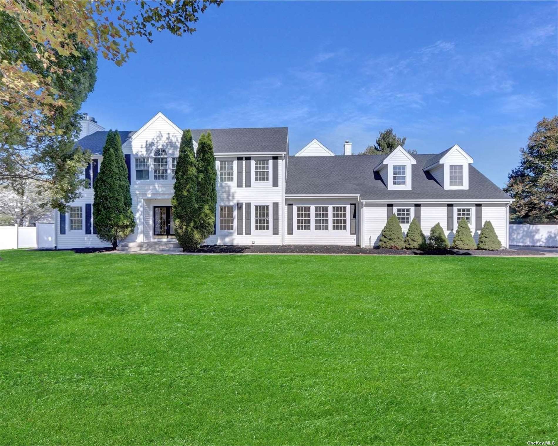 Miller Farms Ct, Miller Place, NY 11764
