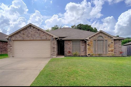 2205 Turtle Cove Dr, Mansfield, TX, 76063-8562 | Card Image