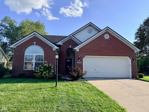 13926 Forum Meadows Dr, Carmel, IN, 46033-8653 | Card Image