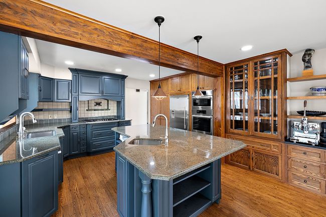 19911 Old Pond Ct, House other with 4 bedrooms, 4 bathrooms and null parking in Beverly Hills MI | Image 7