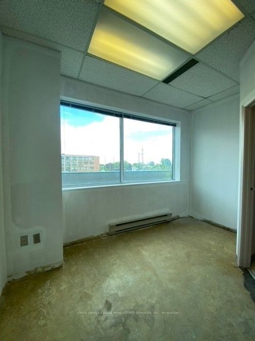 206-100 Humber College Blvd, Etobicoke, ON, M9V5G4 | Card Image