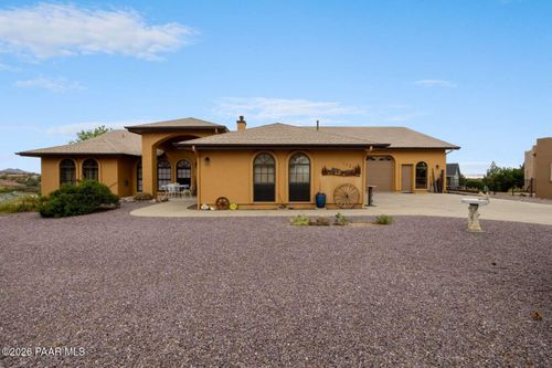 1093 Fawn Ln, Prescott, AZ, 86305-7403 | Card Image