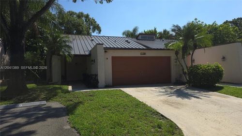 43-3412 Spring Bluff Pl, Lauderhill, FL, 33319-5104 | Card Image