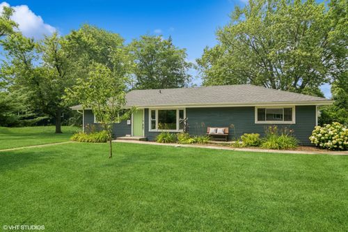 10 Rugby Rd, Lake Zurich, IL, 60047-1239 | Card Image