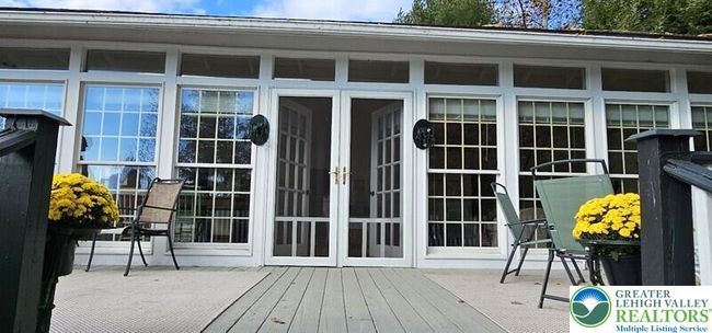 32 Shore Dr, House other with 2 bedrooms, 1 bathrooms and null parking in Tunkhannock PA | Image 5