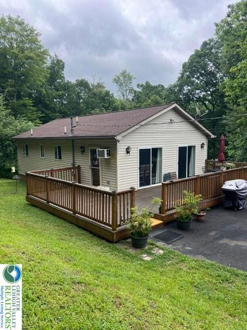 333 Sunrise Terrace Lane, East Penn Twp, PA, 18235 | Card Image