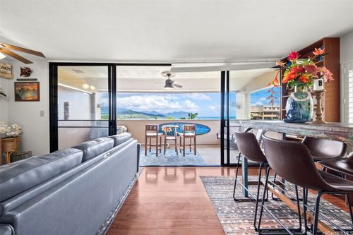apt-3321-46-98 Konohiki St, Kaneohe, HI, 96744-3690 | Card Image