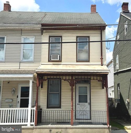335 N 5th St, LEBANON, PA, 17046-4820 | Card Image