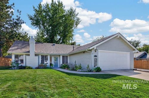 203 Northview Dr, Eagle, ID, 83616-5023 | Card Image