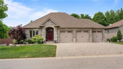 28 Graydon Dr, Mount Elgin, ON, N0J1N0 | Card Image