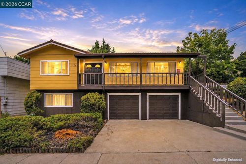5218 Camino Alta Mira, Castro Valley, CA, 94546-1526 | Card Image