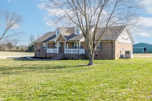 2351 Feedmill Rd, Chapel Hill, TN, 37034-2505 | Card Image