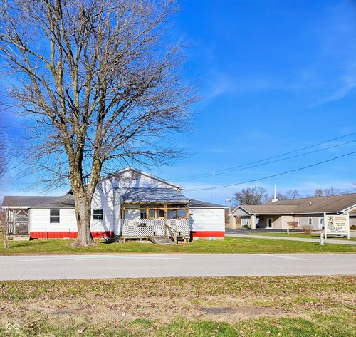 160 E 2nd St, Switz City, IN, 47465 | Card Image