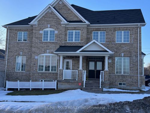 4 Libby Road, Brampton, ON, L6Y0X7 | Card Image