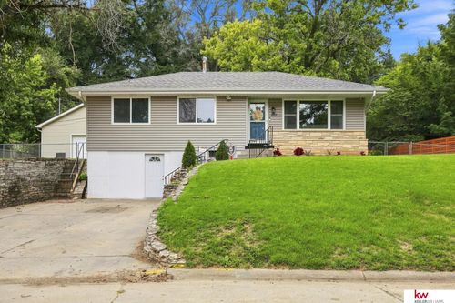 222 Pickardy Ln, Council Bluffs, IA, 51503-5007 | Card Image