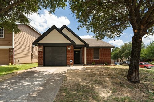 3048 Saint Ursula Dr, Dallas, TX, 75233-1944 | Card Image