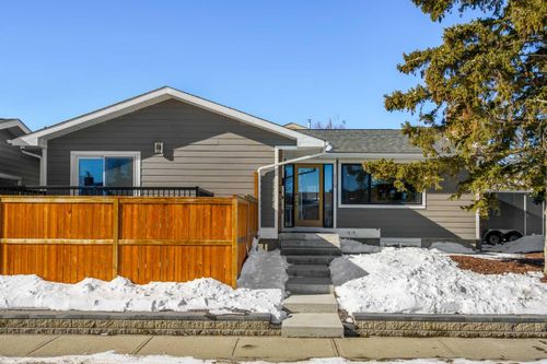 119 Silvercreek Close Nw, Calgary, AB, T3B4G2 | Card Image