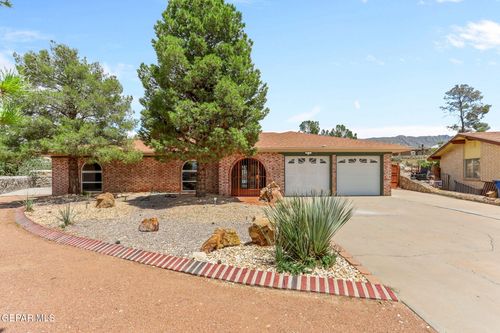 408 Los Seris Pl, El Paso, TX, 79912-2812 | Card Image