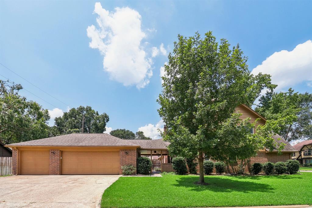 Elmington Dr, Cypress, TX 77429
