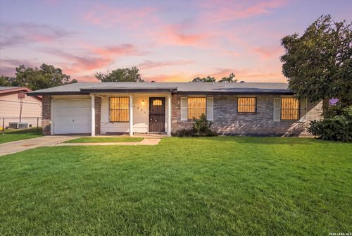 6291 Apple Valley Dr, San Antonio, TX, 78242-1505 | Card Image