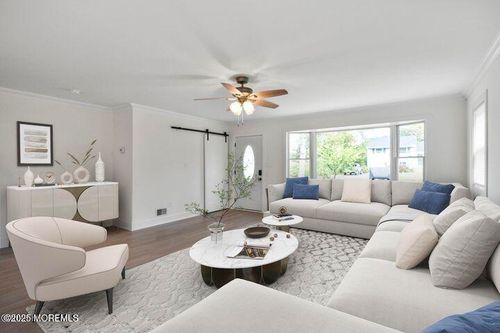 7 Kaylen Pl, Hazlet, NJ, 07730-1427 | Card Image