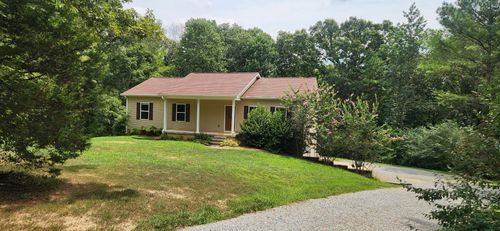 6336 Hickory Dr, Centerville, TN, 37033-9548 | Card Image