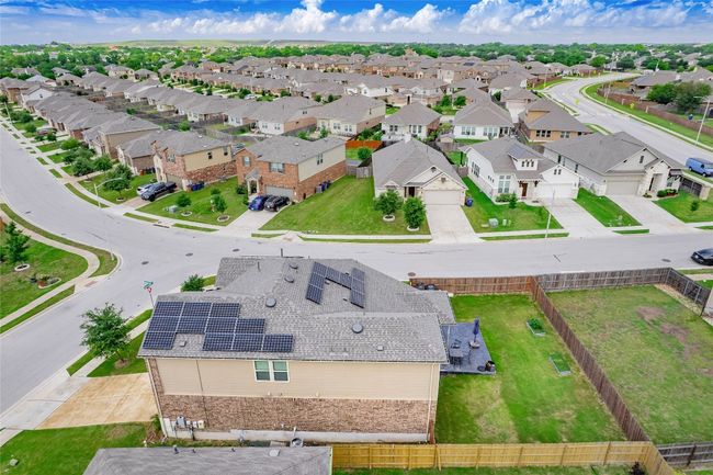 6900 Midlothian Dr, House other with 5 bedrooms, 4 bathrooms and 2 parking in Austin TX | Image 38