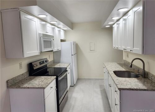 apt-123-50 Aiken St, Norwalk, CT, 06851-2005 | Card Image