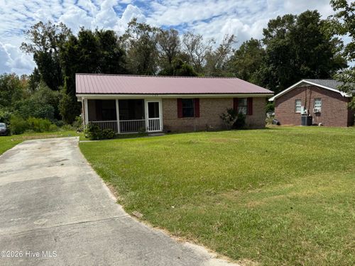 122 Hampton Dr, Castle Hayne, NC, 28429-5351 | Card Image