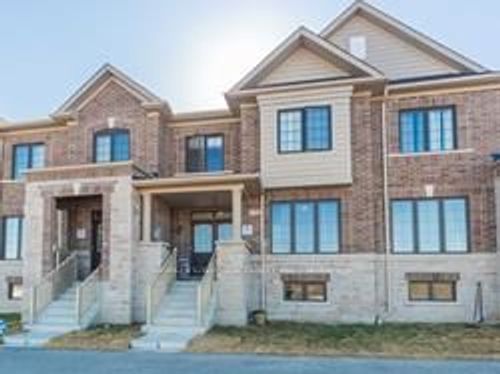 122 Coronation Rd, Whitby, ON, L1P0H1 | Card Image