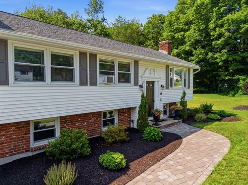 68 Jericho Rd, Pelham, NH, 03076-3616 | Card Image