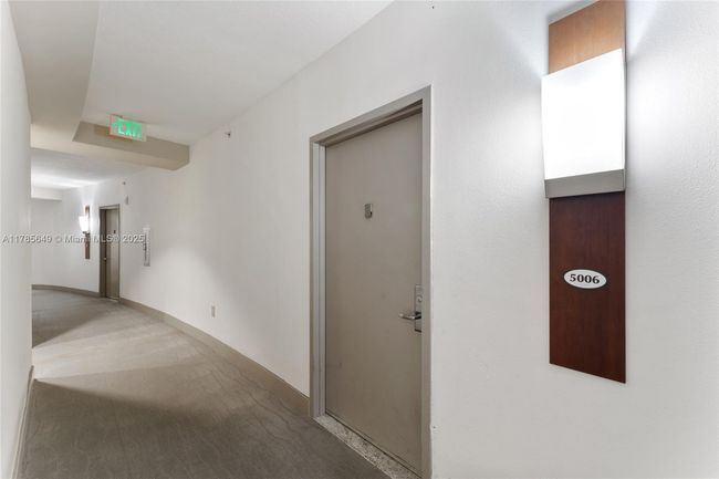 APT-5006 - 1750 N Bayshore Dr, Condo with 1 bedrooms, 1 bathrooms and null parking in Miami FL | Image 20