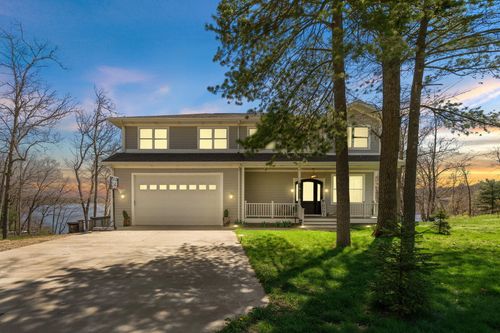 1937 42nd St, Allegan, MI, 49010-9500 | Card Image