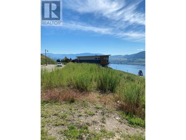 8836 Oxford Rd, Home with 0 bedrooms, 0 bathrooms and null parking in Vernon BC | Image 13