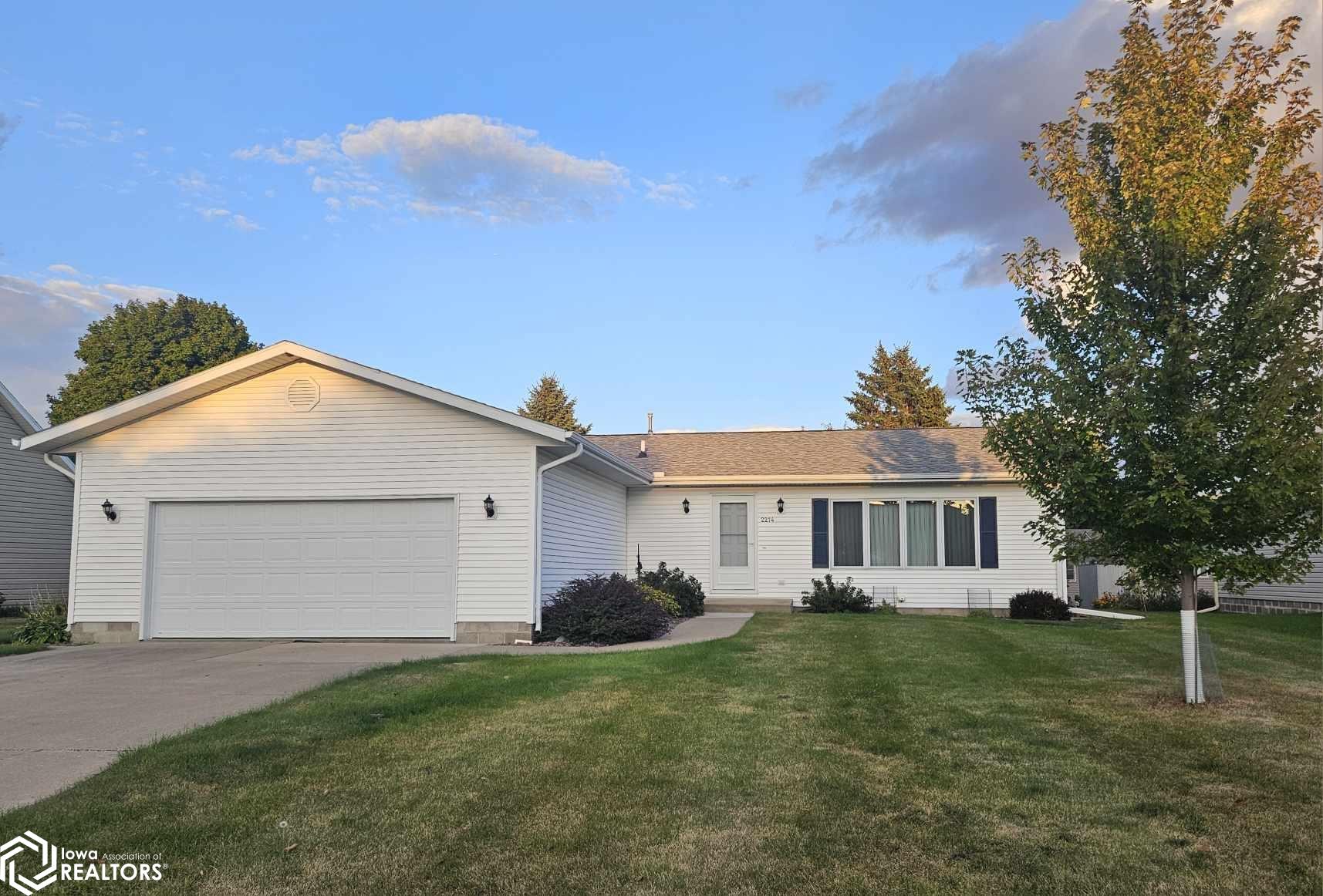 Summit Dr, Webster City, IA 50595