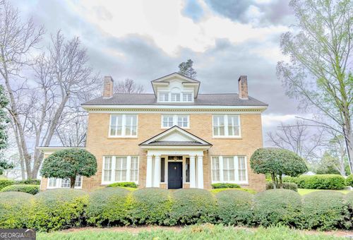 39 W Graham St, Mc Rae Helena, GA, 31055-3559 | Card Image