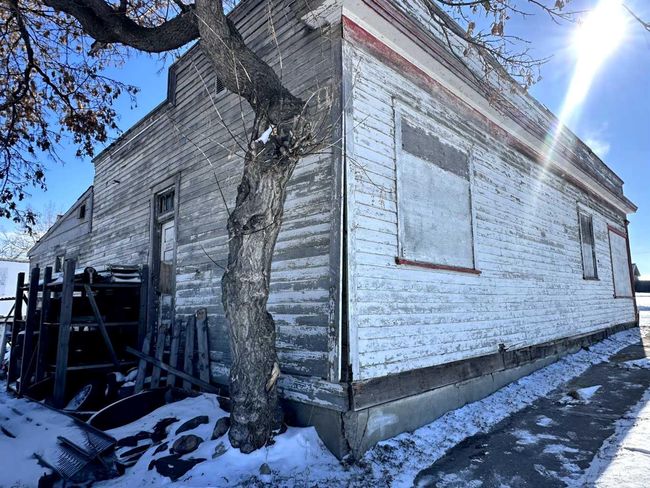 204 1 Ave E, Home with 0 bedrooms, 0 bathrooms and null parking in Hussar AB | Image 4