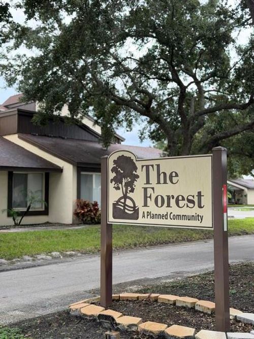 20-5260 Bosque Ln, West Palm Beach, FL, 33415-2636 | Card Image
