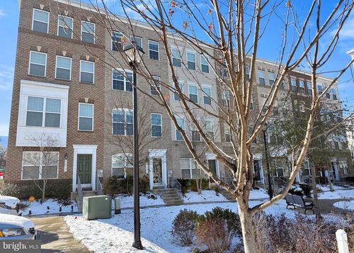 9713 Weshire Dr, UPPER MARLBORO, MD, 20774-2680 | Card Image